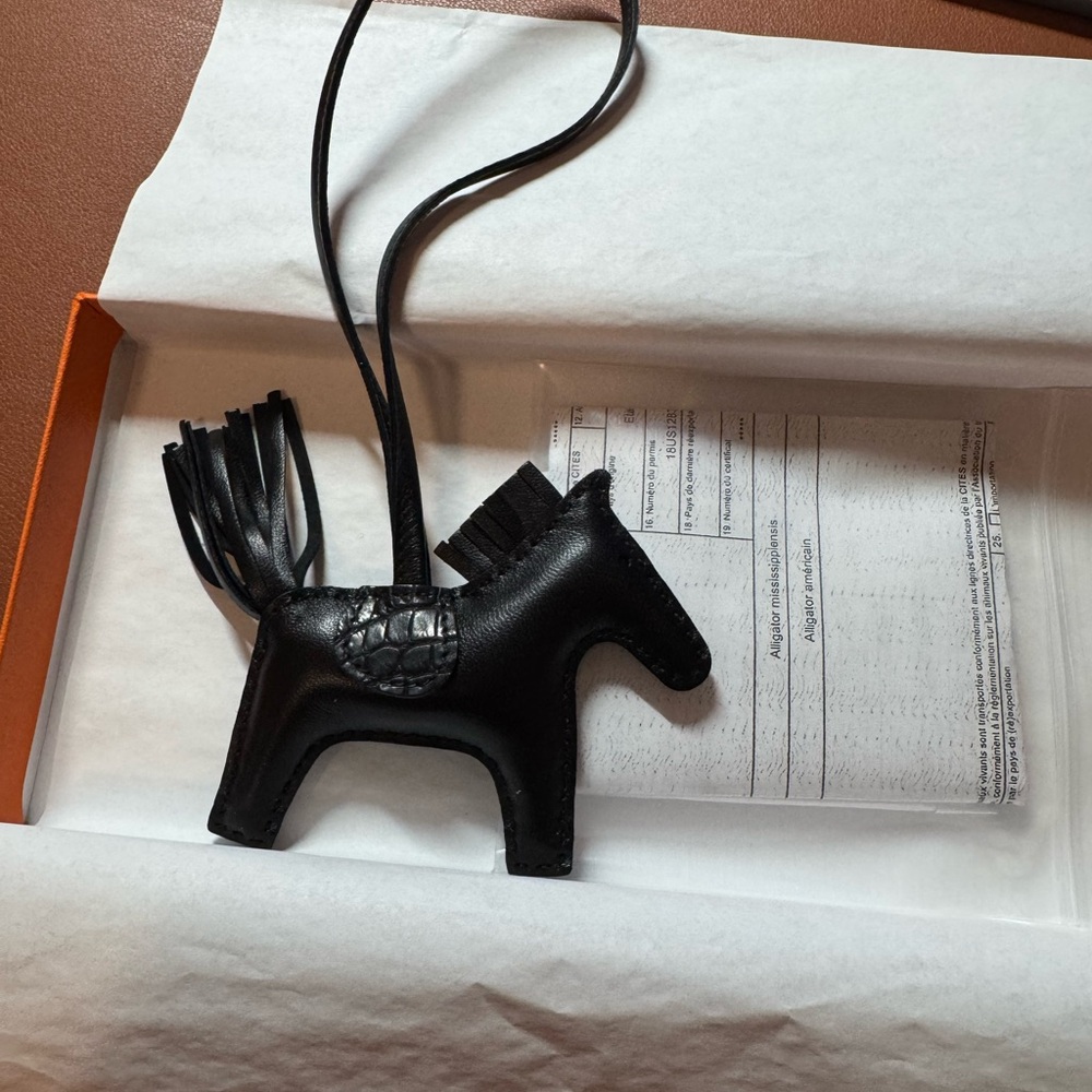 Hermes black matte alligator and Milo lambskin so black touch rodeo PM charm